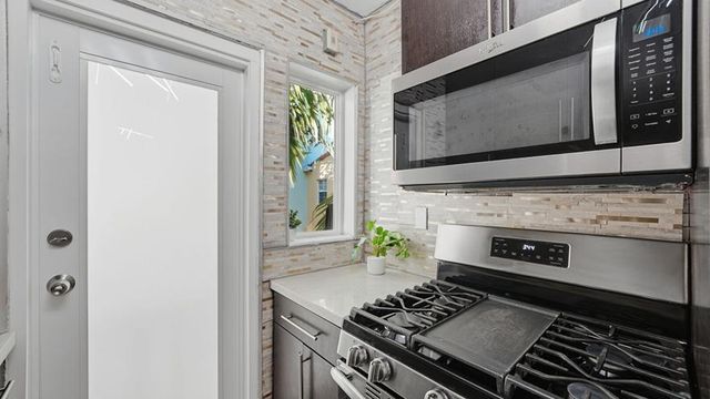 835 Meridian Avenue 11, Miami Beach, FL 33139