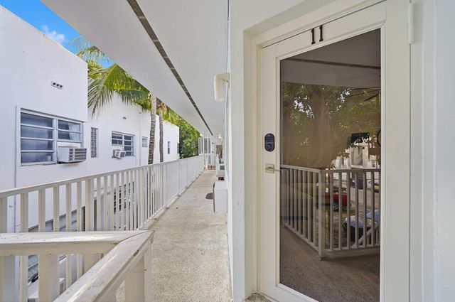 835 Meridian Avenue 11, Miami Beach, FL 33139