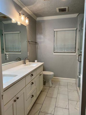 2015 Munger Street, Houston, TX 77023