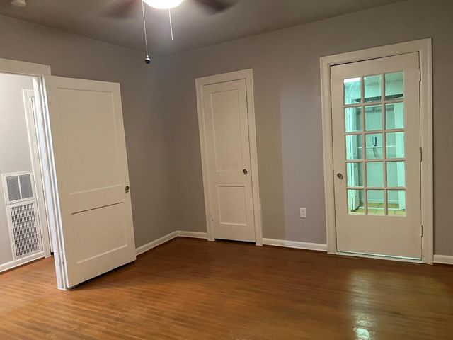 2015 Munger Street, Houston, TX 77023