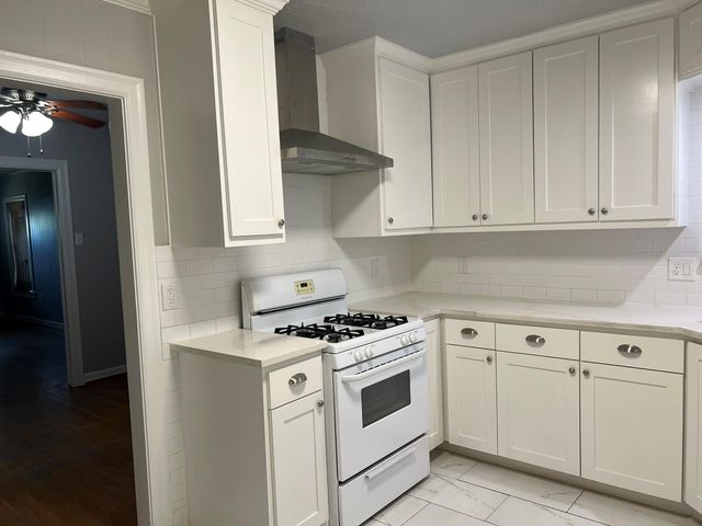 2015 Munger Street, Houston, TX 77023
