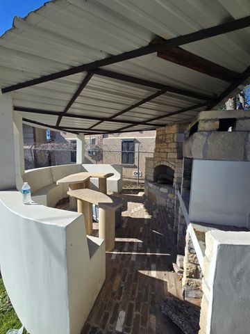 2015 Munger Street, Houston, TX 77023
