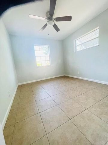 415 NW 7TH Court, Boynton Beach, FL 33426