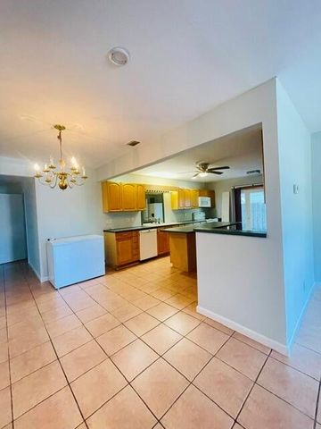 415 NW 7TH Court, Boynton Beach, FL 33426