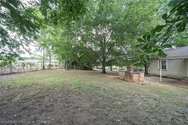 1621 Boston Street, Fort Smith, AR 72901