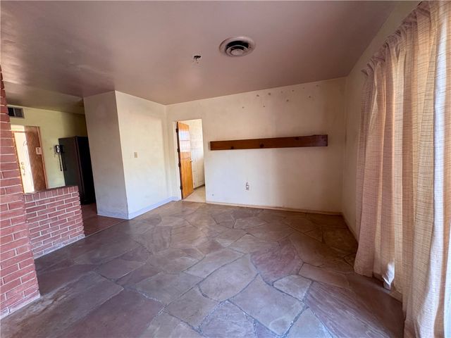 1020 Longview Avenue, Kingman, AZ 86401