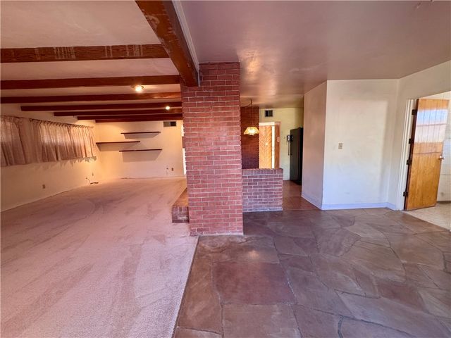 1020 Longview Avenue, Kingman, AZ 86401