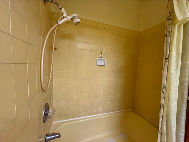 1020 Longview Avenue, Kingman, AZ 86401