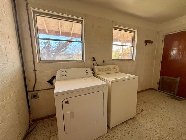 1020 Longview Avenue, Kingman, AZ 86401