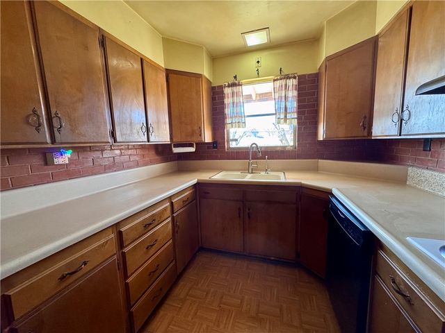 1020 Longview Avenue, Kingman, AZ 86401