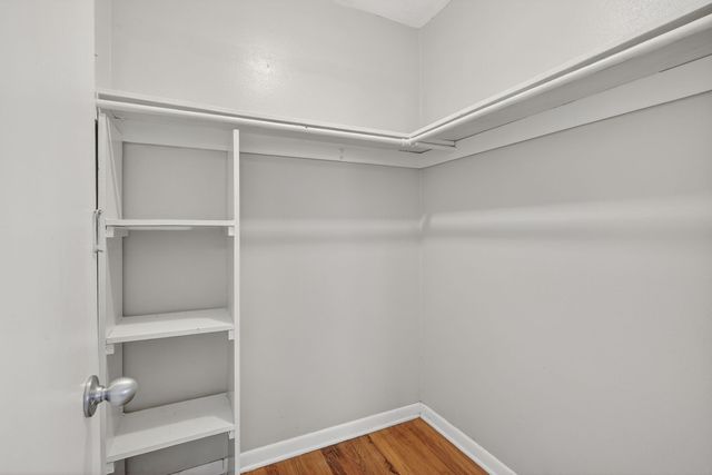 2921 Meadow Lane, West Des Moines, IA 50265