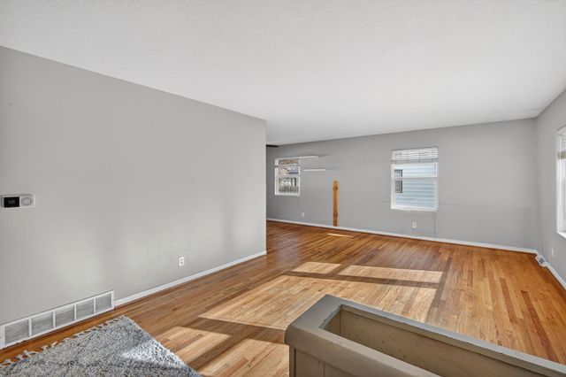 2921 Meadow Lane, West Des Moines, IA 50265