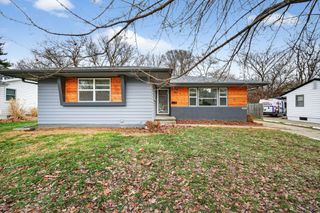 2921 Meadow Lane, West Des Moines, IA 50265