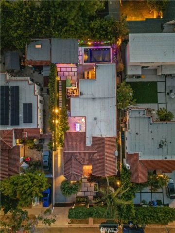 129 N Crescent Heights, Los Angeles, CA 90048