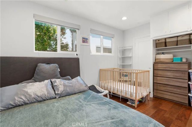 129 N Crescent Heights, Los Angeles, CA 90048