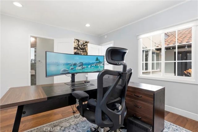 129 N Crescent Heights, Los Angeles, CA 90048