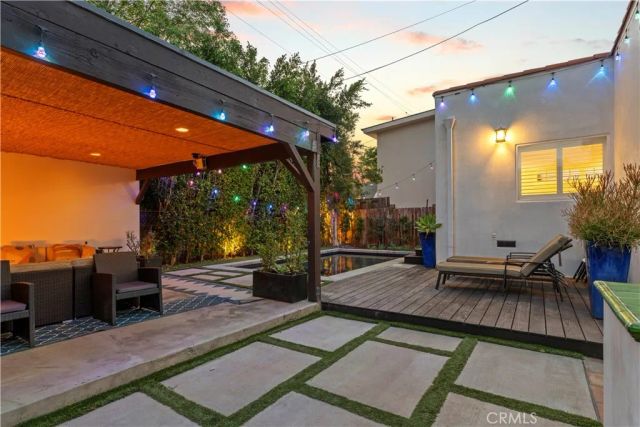 129 N Crescent Heights, Los Angeles, CA 90048