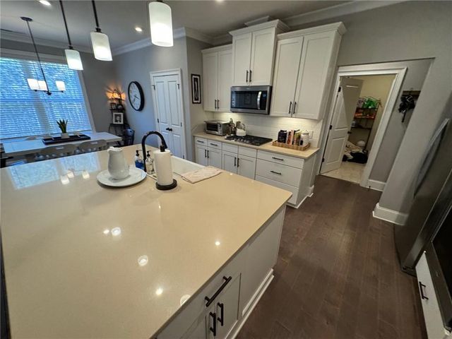 4212 Gunnerson Lane, Kennesaw, GA 30152