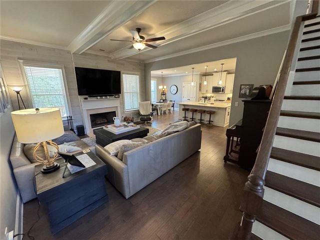 4212 Gunnerson Lane, Kennesaw, GA 30152