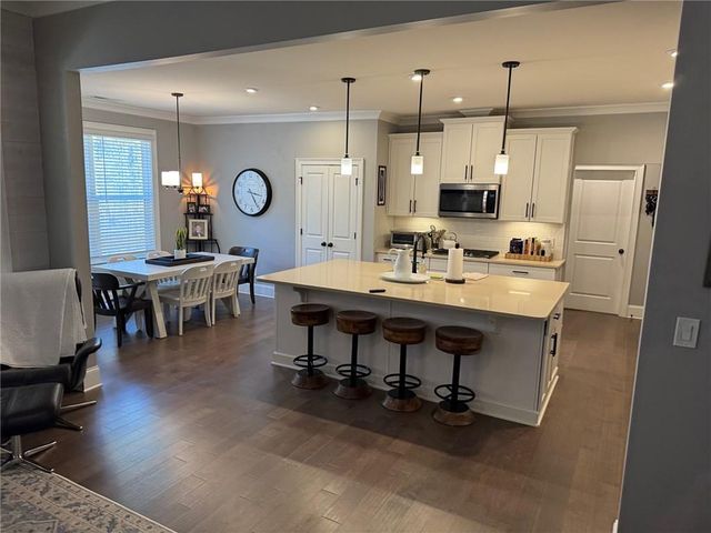 4212 Gunnerson Lane, Kennesaw, GA 30152