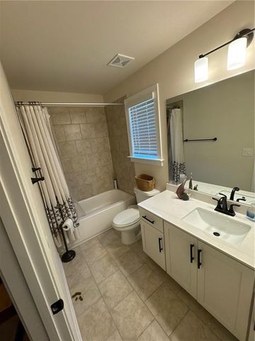 4212 Gunnerson Lane, Kennesaw, GA 30152