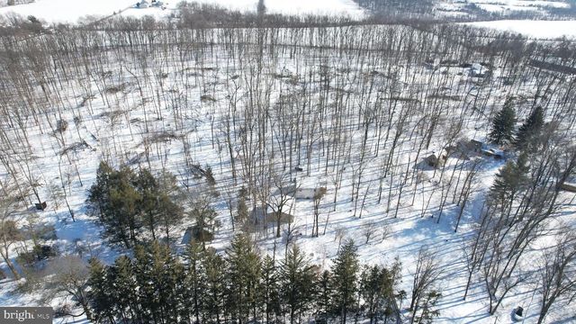 233 CONGO NIANTIC RD, Barto, PA 19504