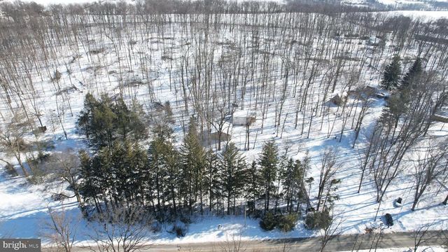 233 CONGO NIANTIC RD, Barto, PA 19504