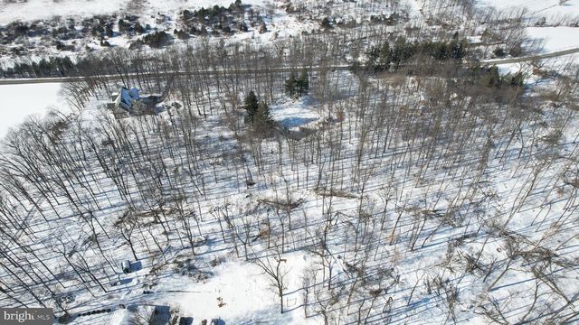 233 CONGO NIANTIC RD, Barto, PA 19504