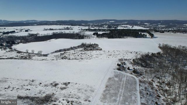 233 CONGO NIANTIC RD, Barto, PA 19504