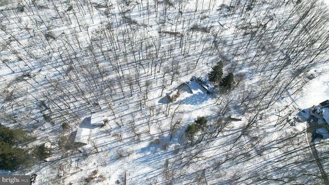 233 CONGO NIANTIC RD, Barto, PA 19504