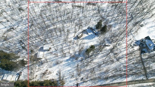 233 CONGO NIANTIC RD, Barto, PA 19504