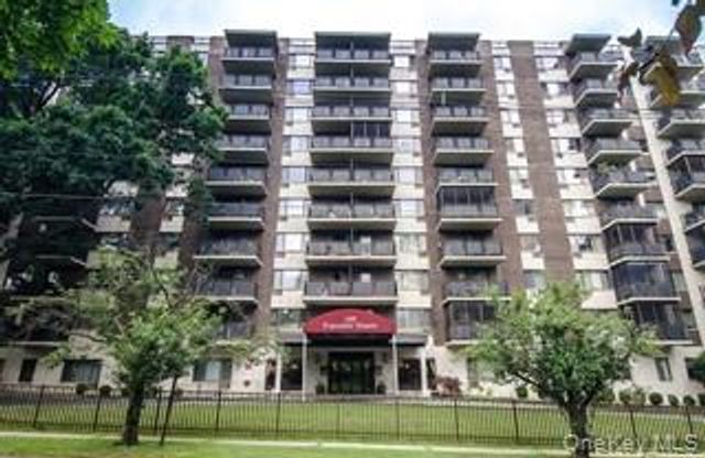 160 academy Street 8C, Poughkeepsie, NY 12601
