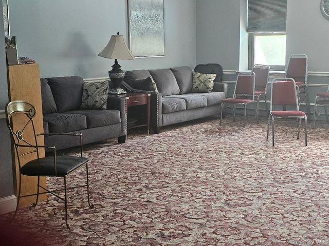 160 academy Street 8C, Poughkeepsie, NY 12601
