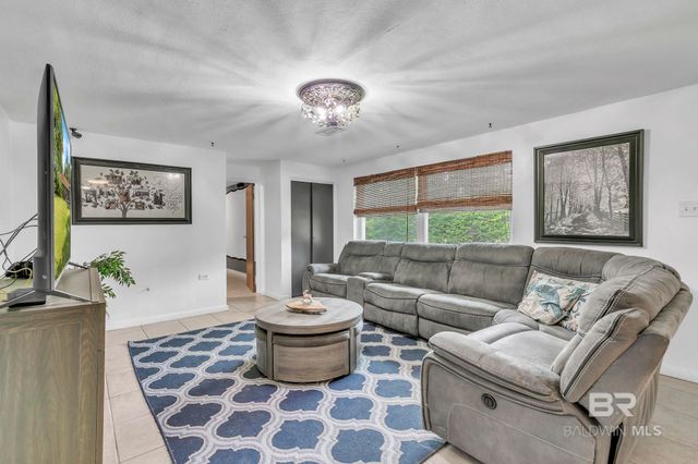 18127 County Road 10, Foley, AL 36535