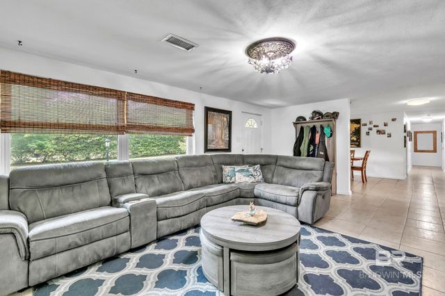 18127 County Road 10, Foley, AL 36535