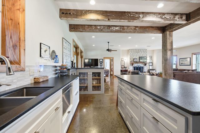 1808 Teller Bell Lane, Granbury, TX 76049