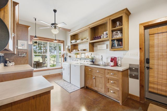 1808 Teller Bell Lane, Granbury, TX 76049