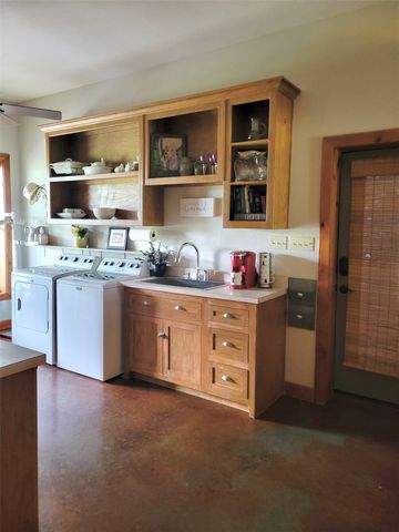 1808 Teller Bell Lane, Granbury, TX 76049