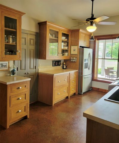 1808 Teller Bell Lane, Granbury, TX 76049