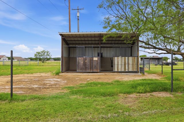1808 Teller Bell Lane, Granbury, TX 76049