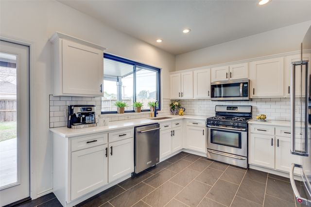 7213 Cinnabar Drive, Frisco, TX 75035