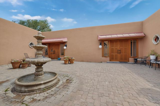 749 Alto Street D, Santa Fe, NM 87501