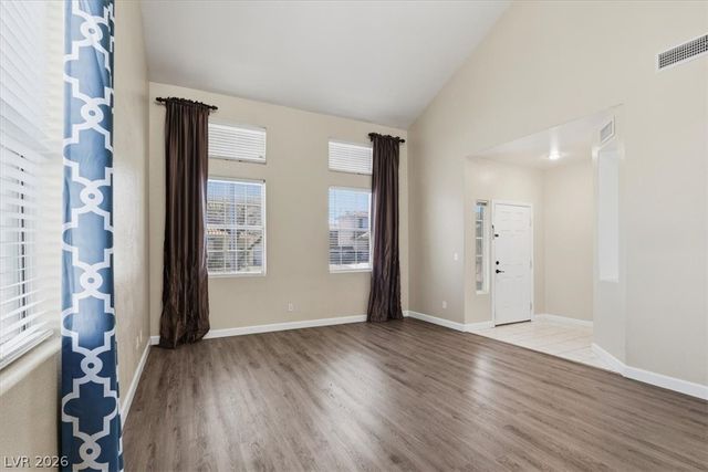 749 Beach Park Street, Henderson, NV 89015