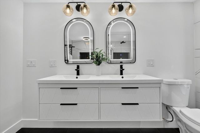 101 Hackensack Rd, Boston, MA 02467