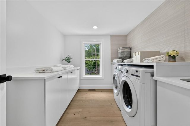 101 Hackensack Rd, Boston, MA 02467