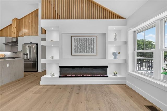 101 Hackensack Rd, Boston, MA 02467