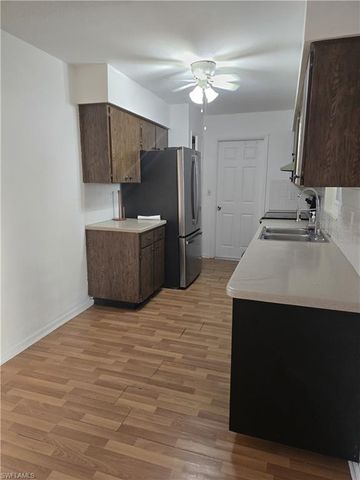 112 Kerr CIR, Lehigh Acres, FL 33936