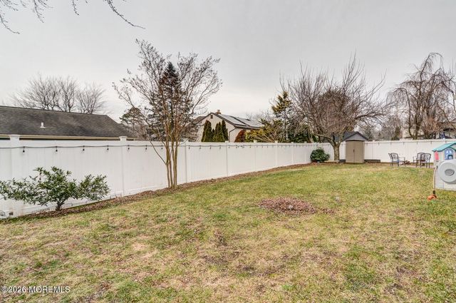 956 Green Hill Boulevard, Toms River, NJ 08753