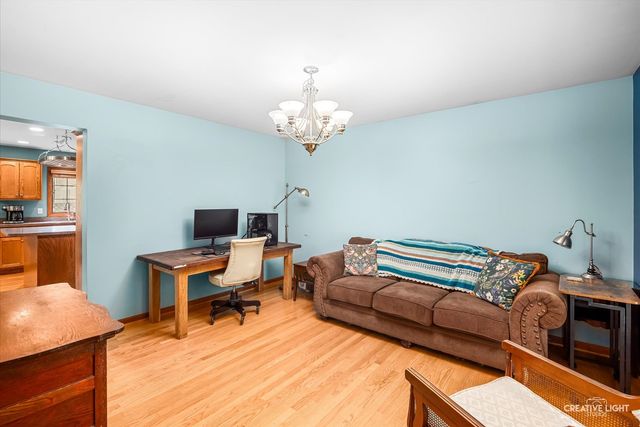 3S665 Virginia Avenue, Warrenville, IL 60555