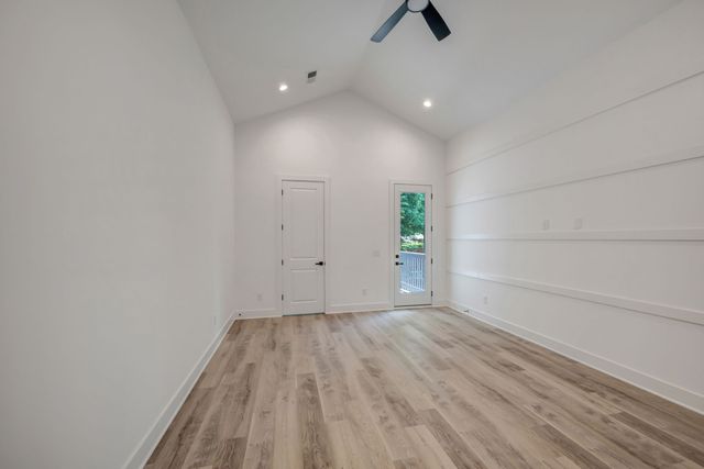 819D Watts Ln, Nashville, TN 37209